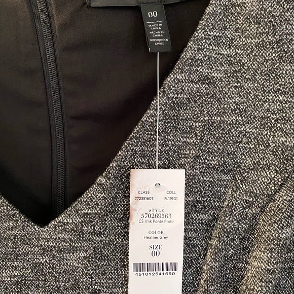 White House Black Market gray heather, fit and flare dress in size 00 NWT! - Picture 3 of 8